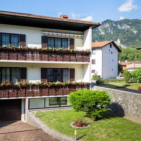Apartma Leon *